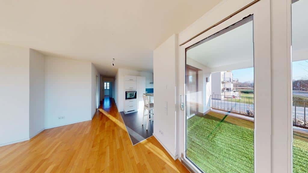 Hugstetten - Top Effizienzhaus Klasse "A+" helle 4-Zi. im 1.OG, inkl. EBK und TG, bezugsfrei